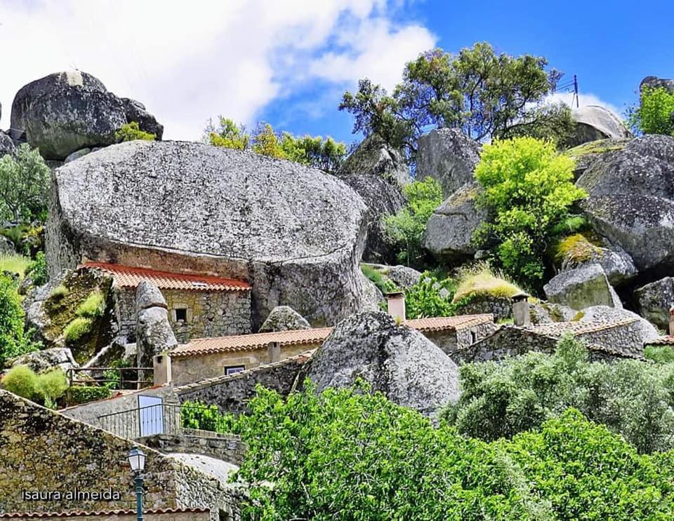 Casa Do Miradouro Holiday home Monsanto