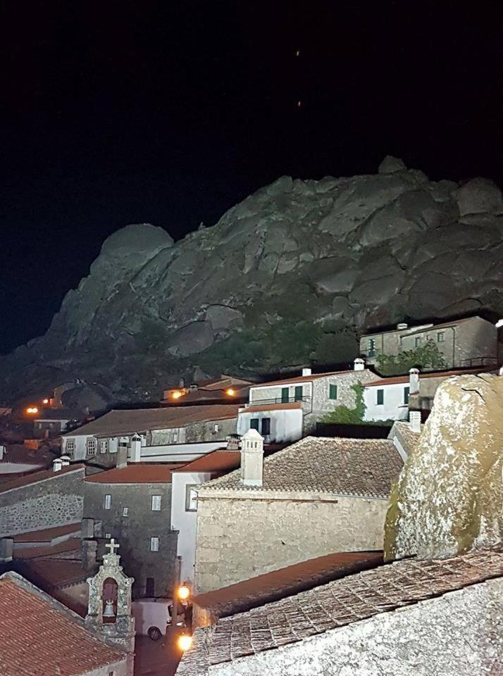 Casa Do Miradouro * Monsanto
